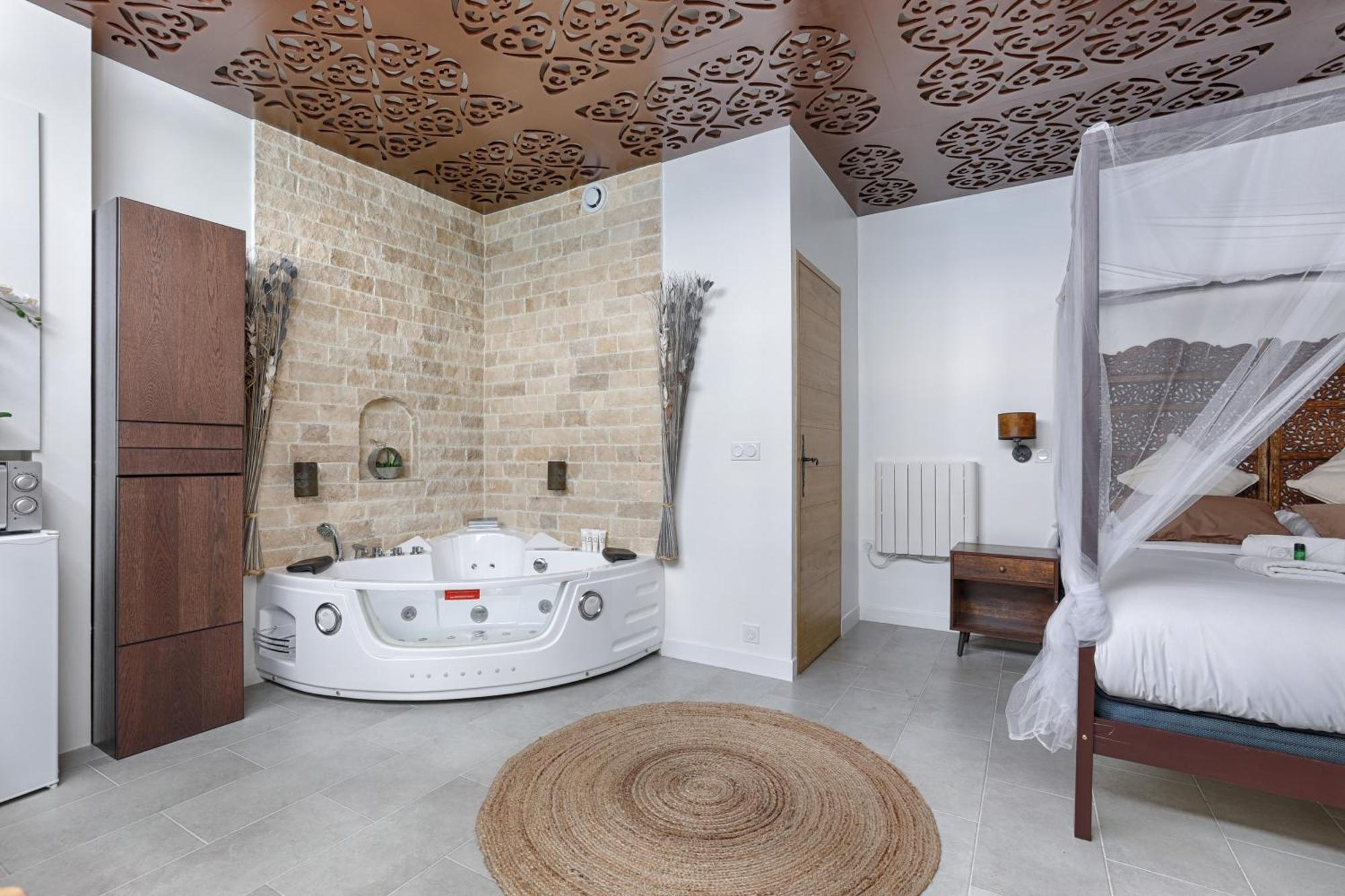 Mykeypers - Lovely Studio With Jacuzzi Paris Eksteriør bilde