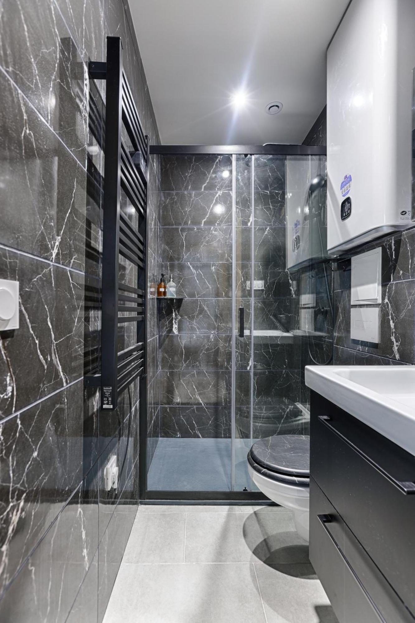 Mykeypers - Lovely Studio With Jacuzzi Paris Eksteriør bilde