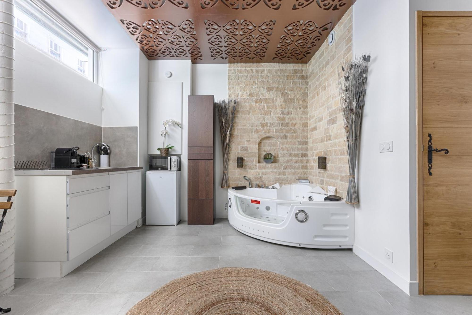 Mykeypers - Lovely Studio With Jacuzzi Paris Eksteriør bilde