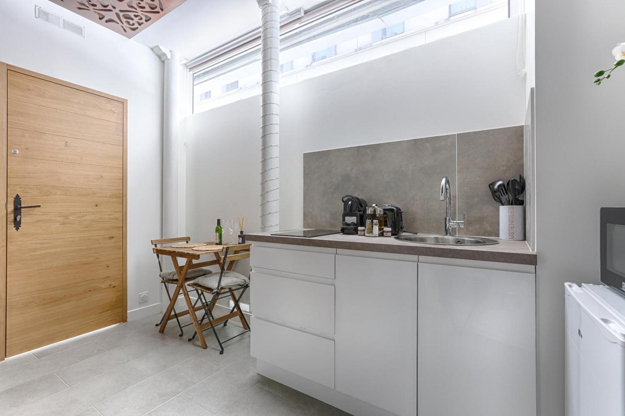 Mykeypers - Lovely Studio With Jacuzzi Paris Eksteriør bilde