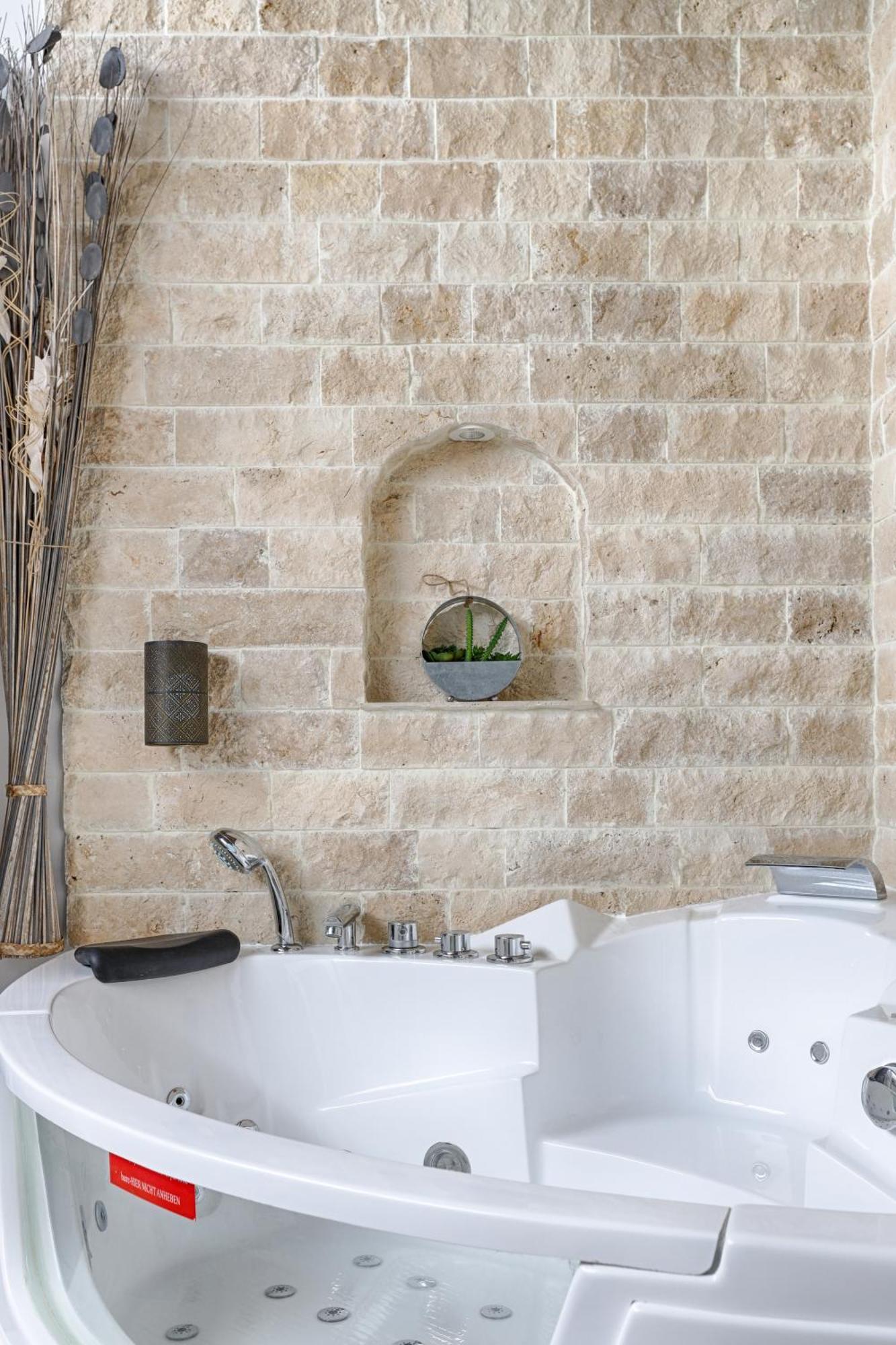 Mykeypers - Lovely Studio With Jacuzzi Paris Eksteriør bilde